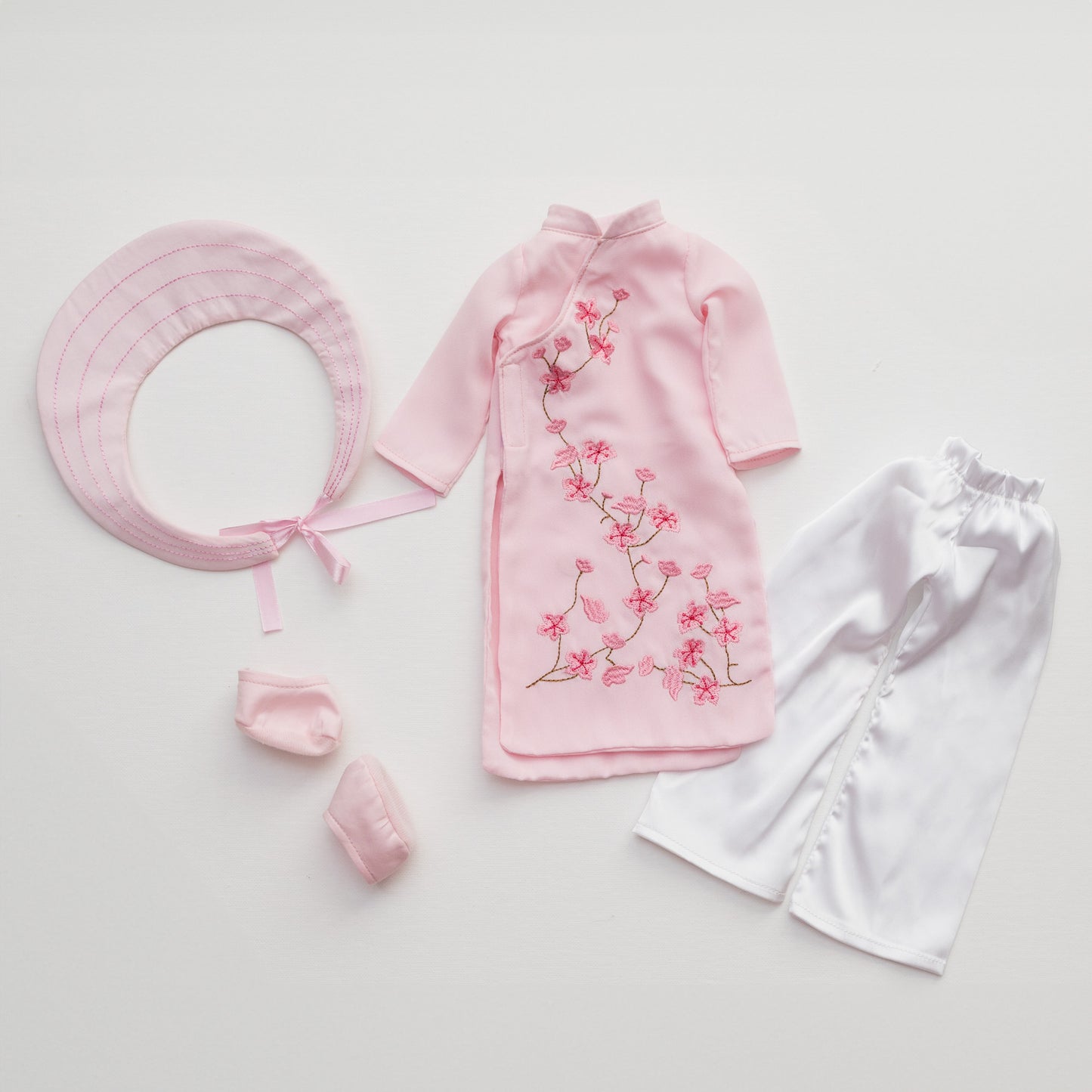 Joeydolls Vietnamese 'Thuong' Doll Outfit - Áo Dài & Khăn Đống Set