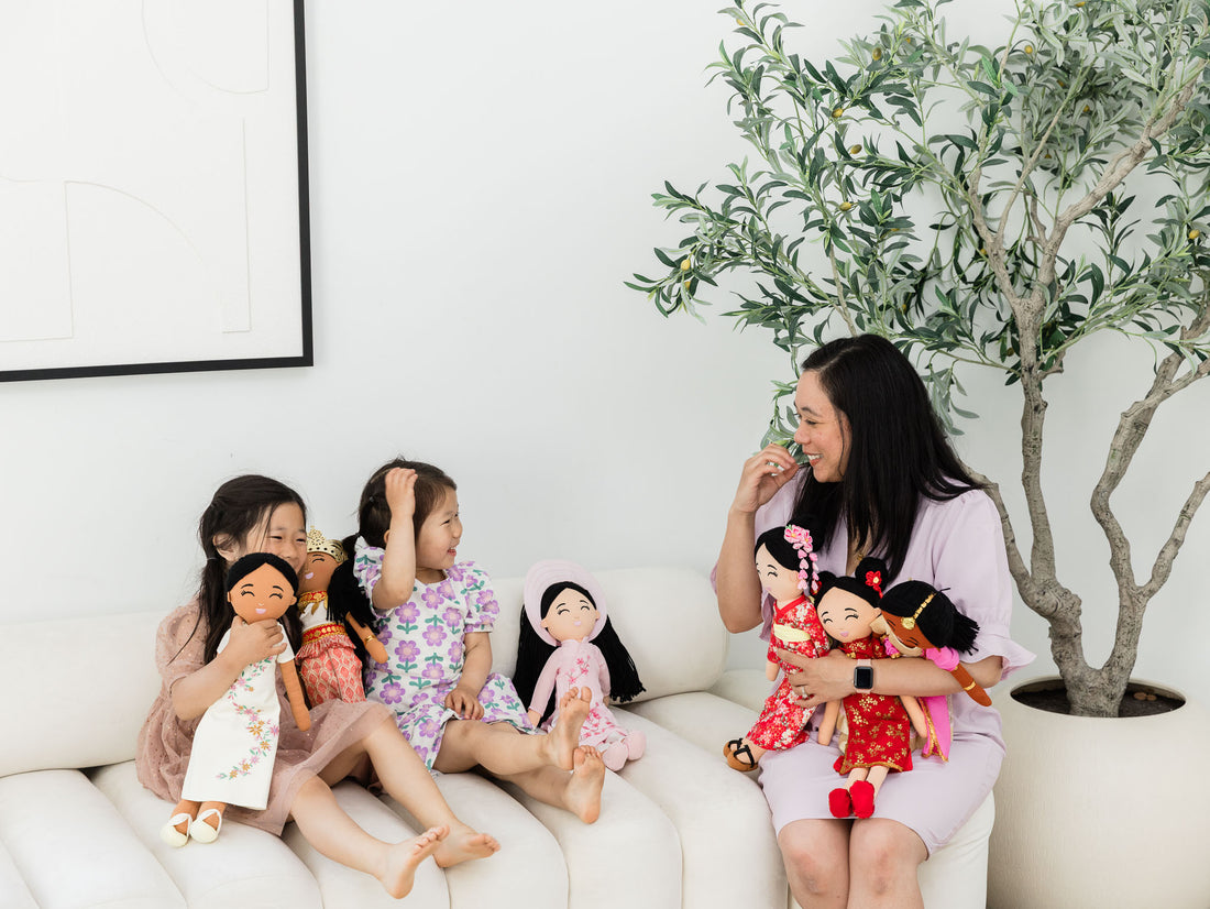 Children playing together with their Joeydolls
