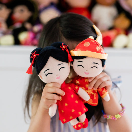 Mei and Jun Chinese cultural mini dolls together