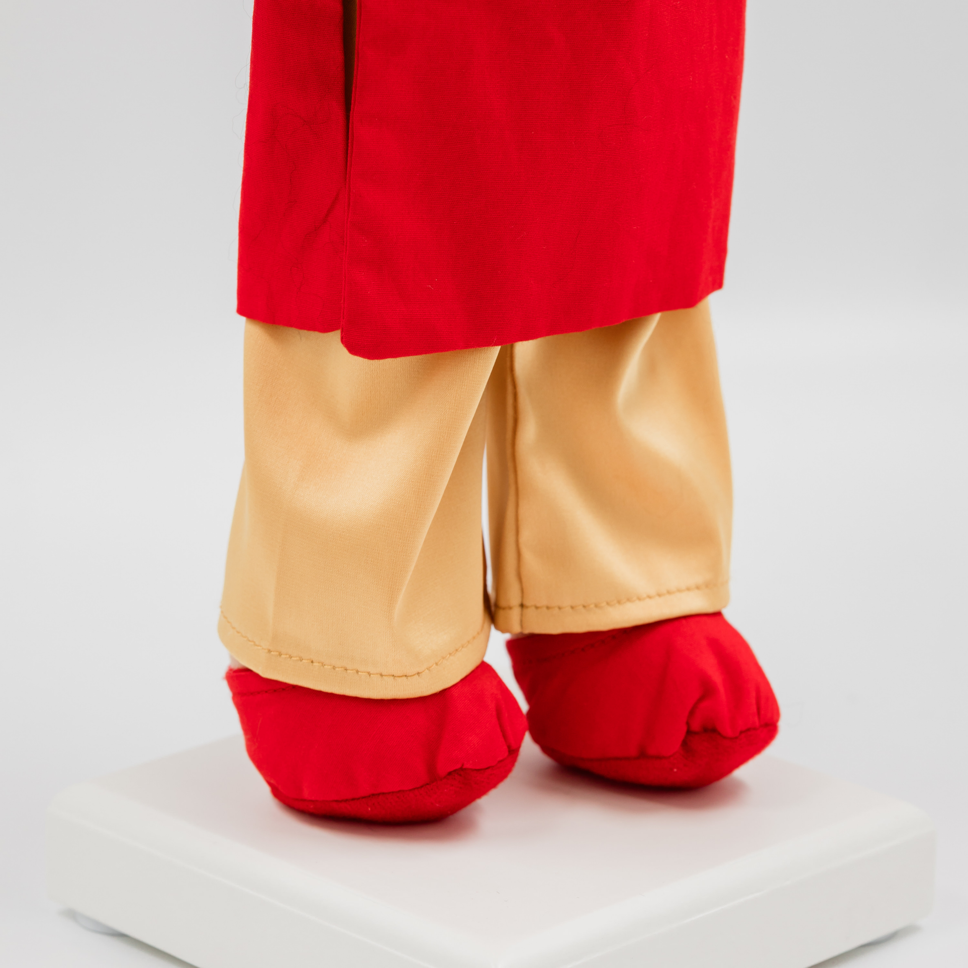 Joeydolls Vietnamese 'Hoa' Cultural Doll - Joeydolls