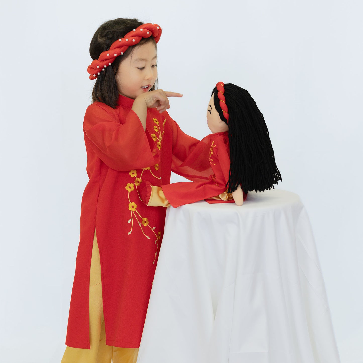 Vietnamese 'Hoa' Cultural Doll