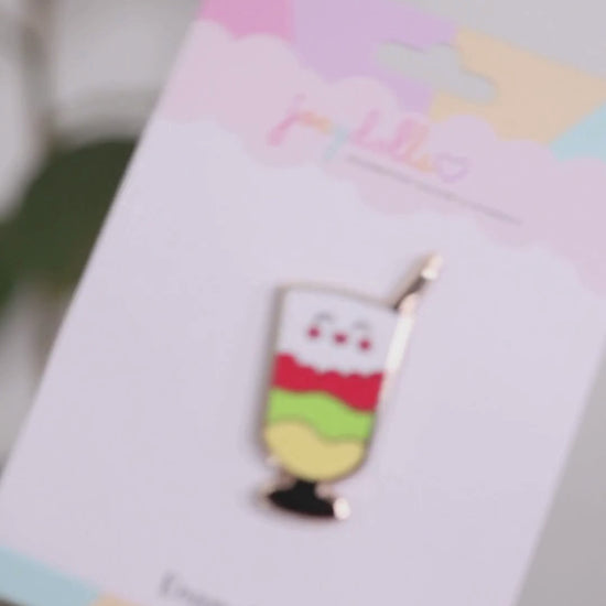 Chè Ba Màu (Vietnamese Three-Color Dessert) Enamel Pin